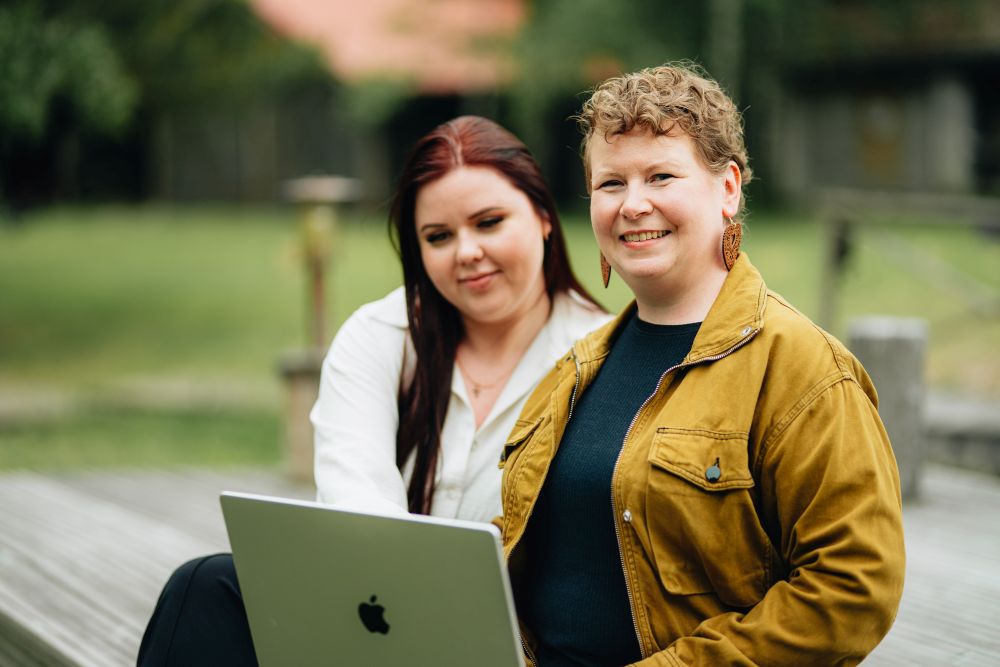 Netellon asiantuntijat työskentelevät
